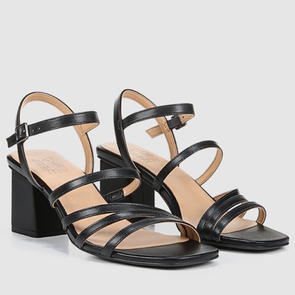 Naturalizer NIKO Solid Strappy Block Heel Sandals (WIDE)